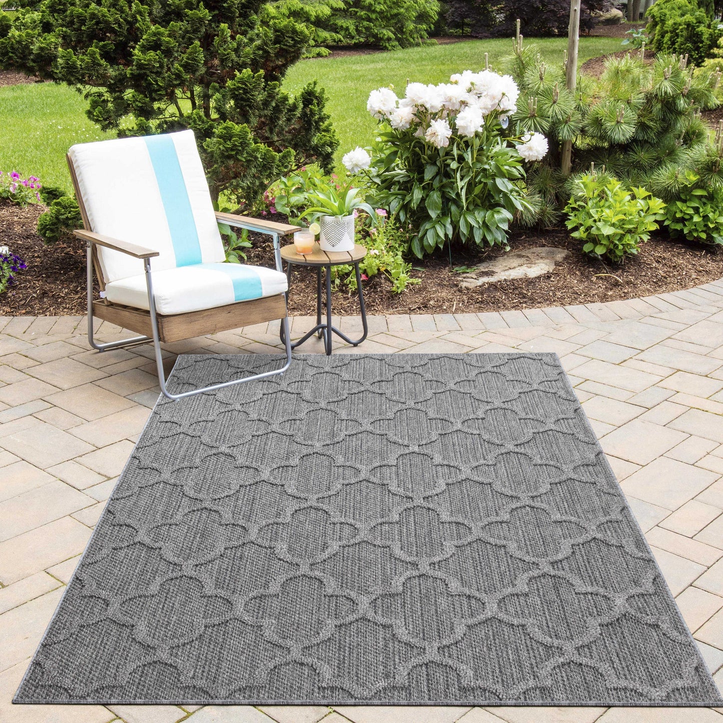 In- und Outdoor Teppich Muster Relief Garten Veranda